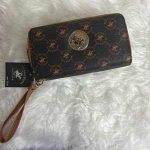 NWT Beverly Hills Polo Club wallet